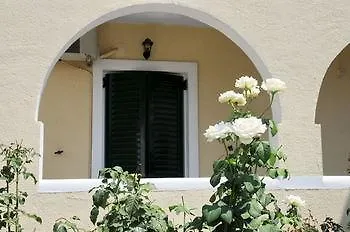 Angelina Boutique Escape