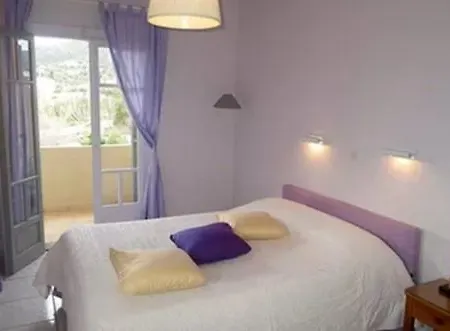 Angelina Boutique Escape 페르드히카